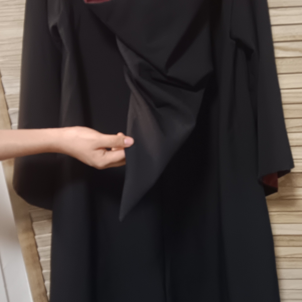 Harry Potter robe Unisex with pockets 2 XS deep burgundy Universal Studios NWOT - Picture 2 of 6